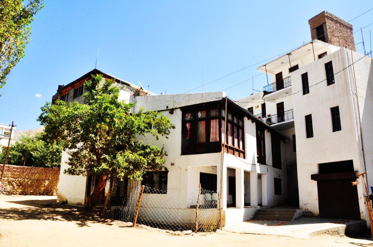 לה Hotel Jan Palace מראה חיצוני תמונה